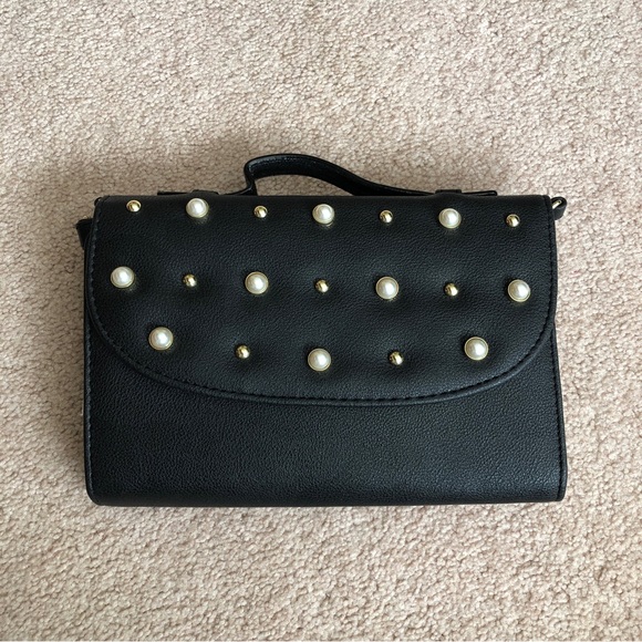 Juicy Couture Crossbody Bag - Picture 2 of 9